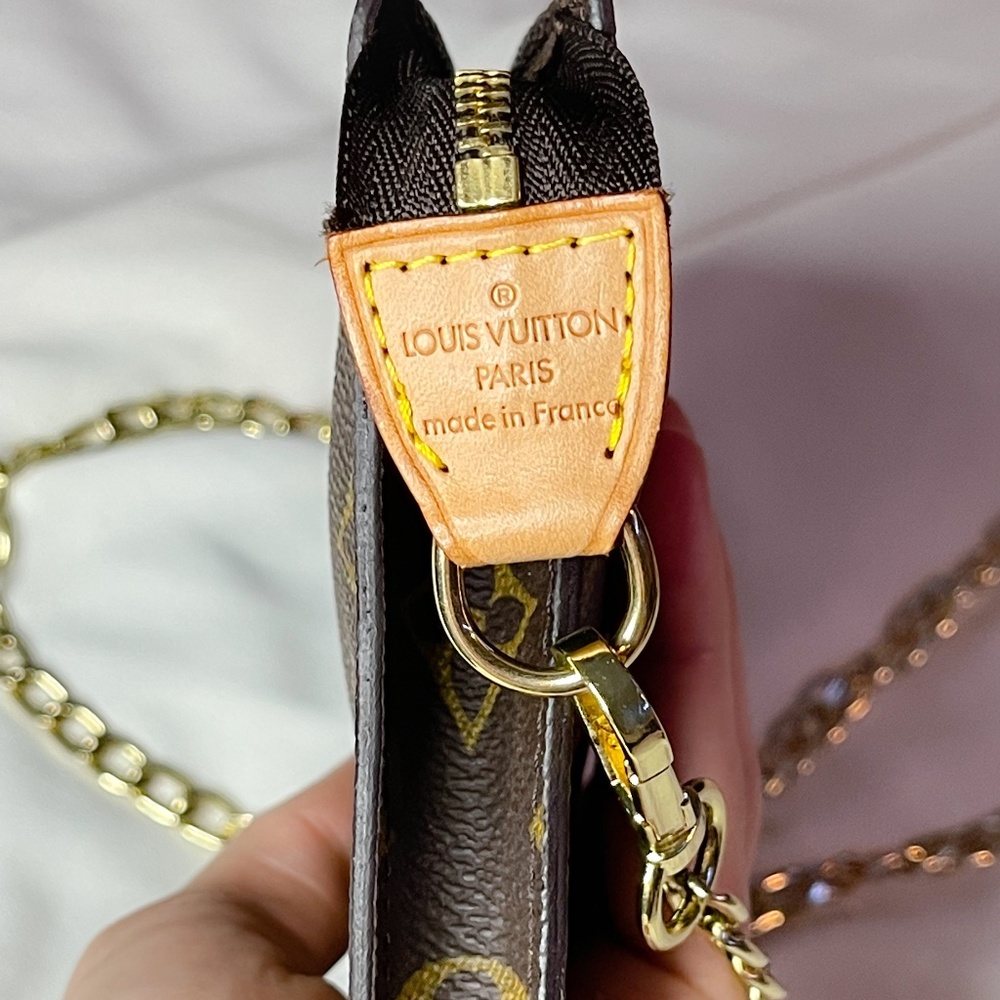 ✨🍒Authentic Pochette Bucket bag PM ✨🍒 - Picture 11 of 16